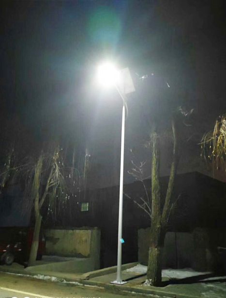 积石山县太阳能路灯项目